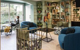 Aparthotel Adagio Paris Montmartre