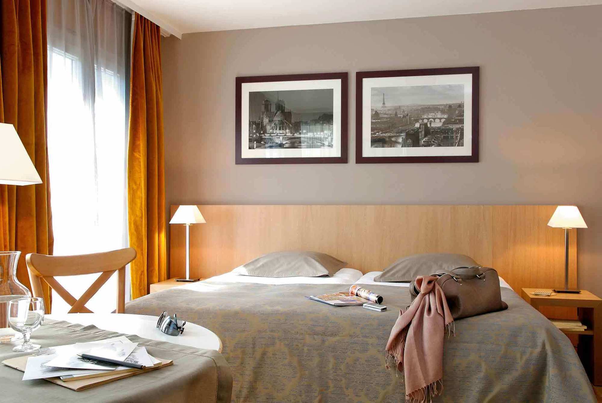 Aparthotel Adagio Paris Montmartre Esterno foto