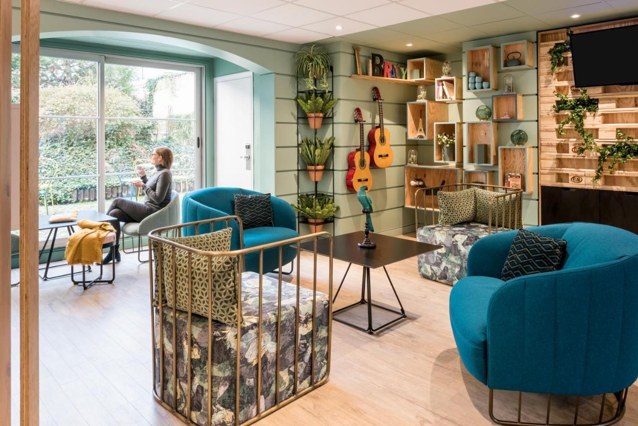 Aparthotel Adagio Paris Montmartre Esterno foto